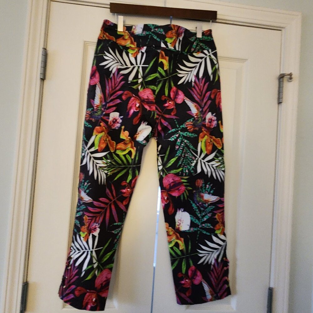 Soft Surroundings Tropical Print Capri Pants. Size XL